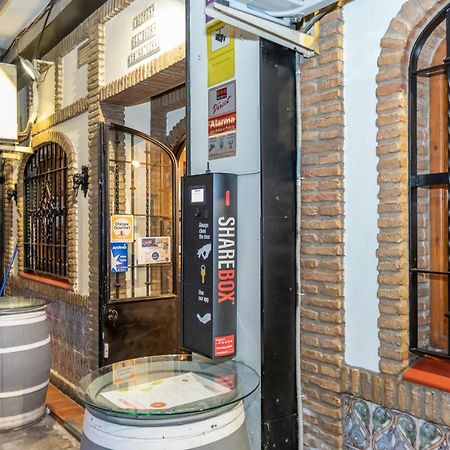 Ferienwohnung Apartamento Desde El Cielo De Triana Sevilla Exterior foto