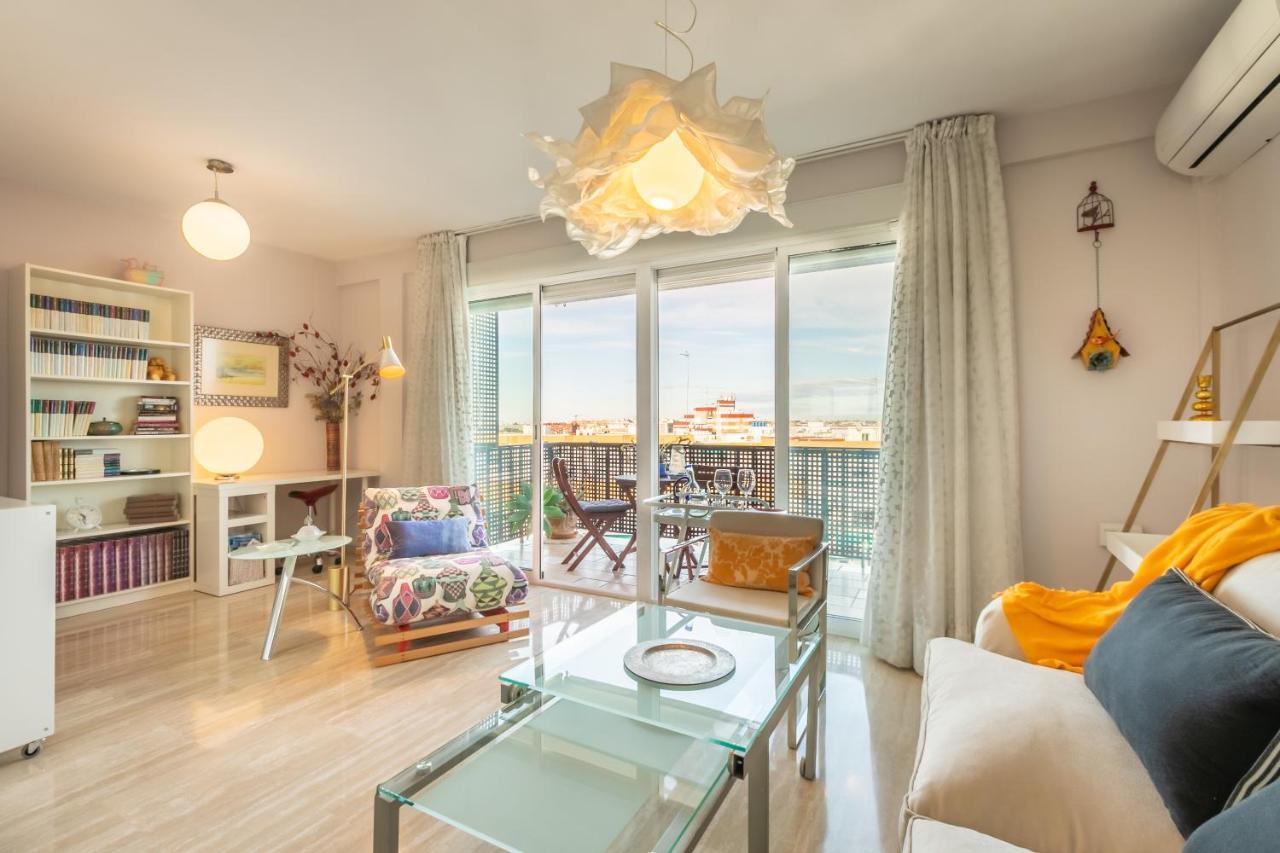 Ferienwohnung Apartamento Desde El Cielo De Triana Sevilla Exterior foto