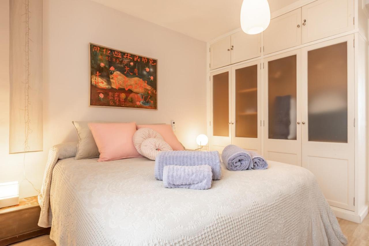 Ferienwohnung Apartamento Desde El Cielo De Triana Sevilla Exterior foto