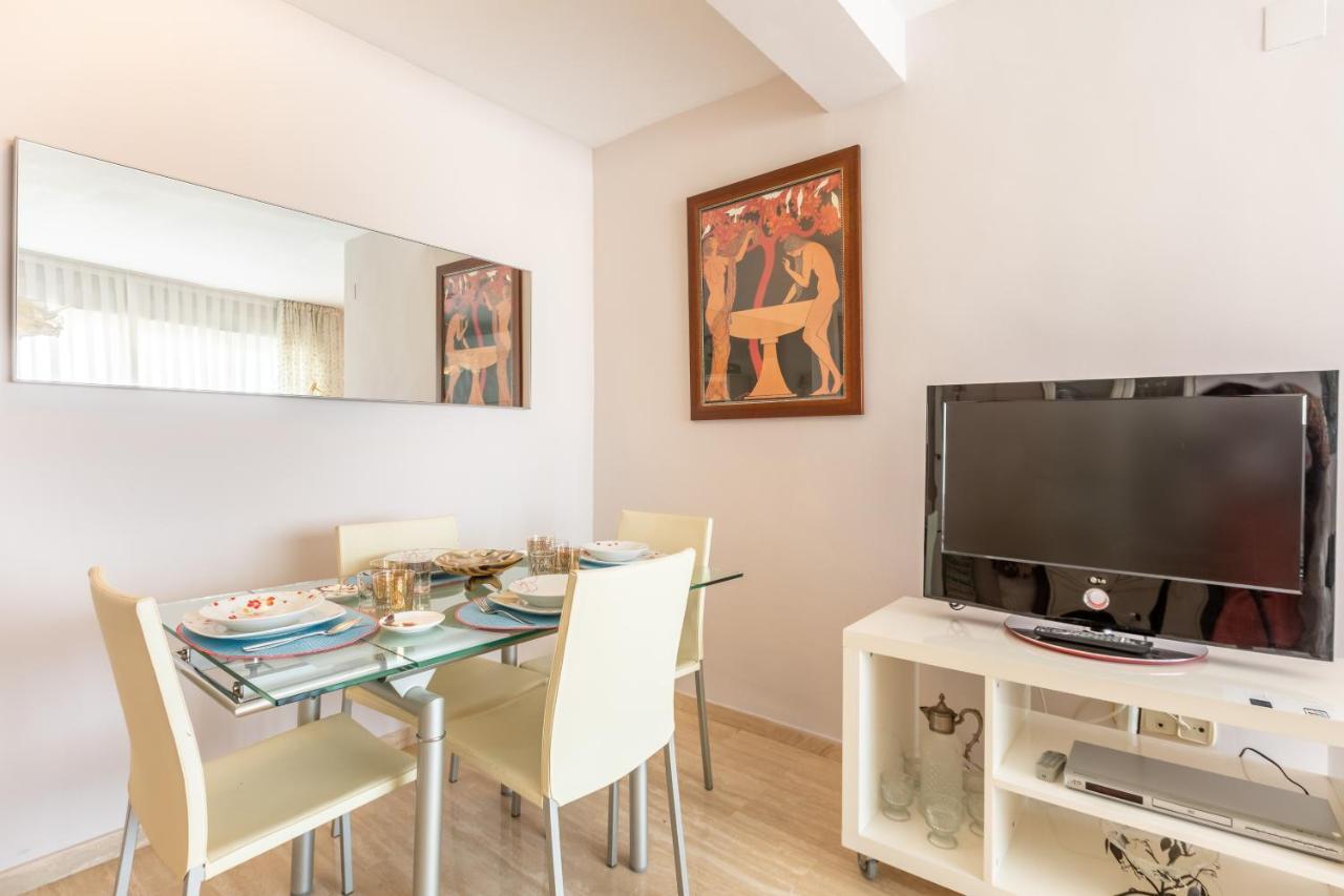 Ferienwohnung Apartamento Desde El Cielo De Triana Sevilla Exterior foto
