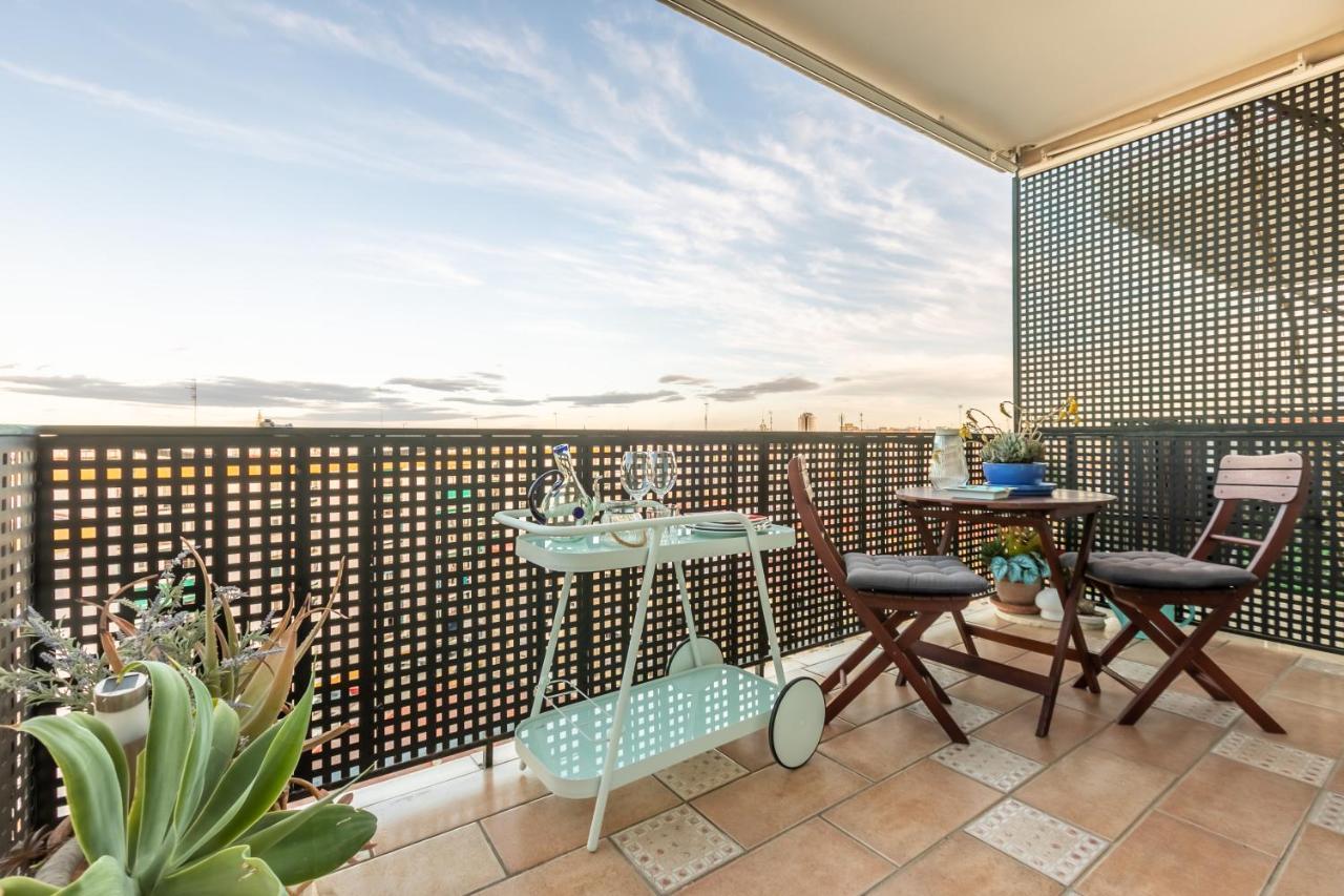 Ferienwohnung Apartamento Desde El Cielo De Triana Sevilla Exterior foto